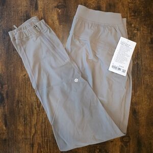 Lululemon Adapted State HR Jogger *Regular Size 8 New